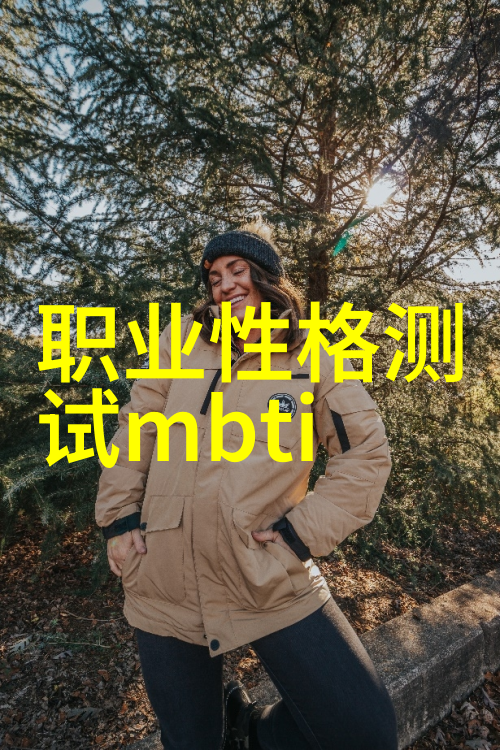 金梅瓶艺术探秘揭开历史与文化的迷雾